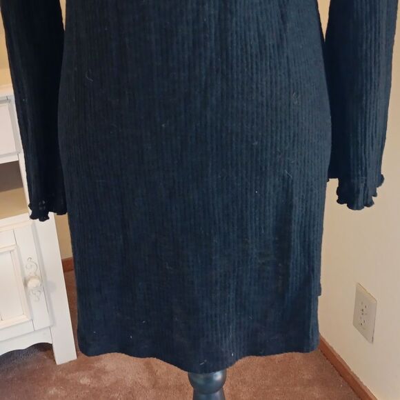 American Eagle Outfitters Soft Sweater Dress - Picture 4 of 12